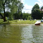 Dom Nad Jeziorem Rasząg