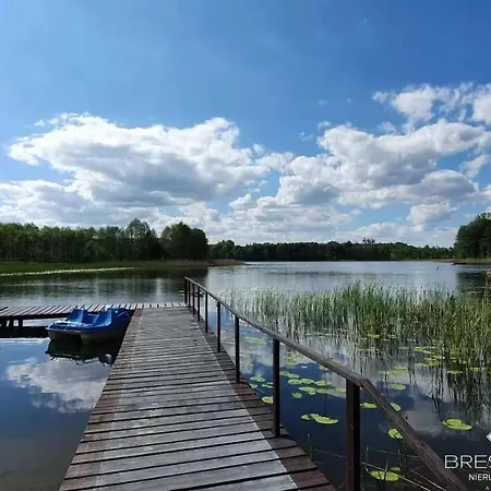 Apartment Dom Nad Jeziorem Raszag