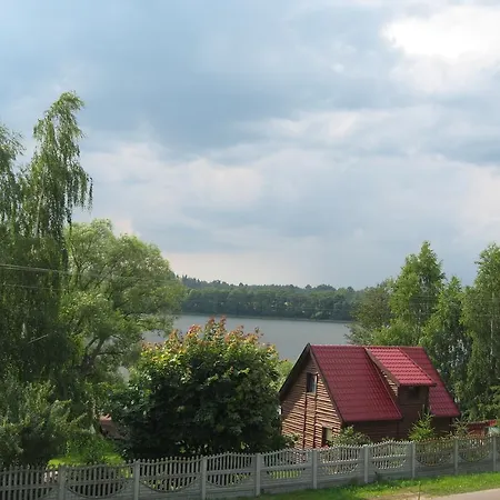 Dom Nad Jeziorem Apartment Raszag