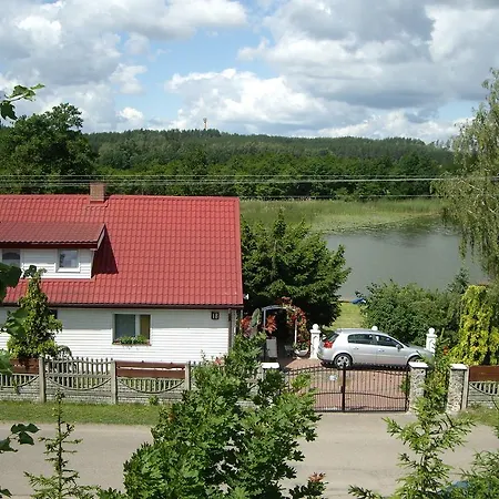 Dom Nad Jeziorem Raszag