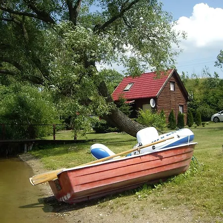 Dom Nad Jeziorem Rasząg