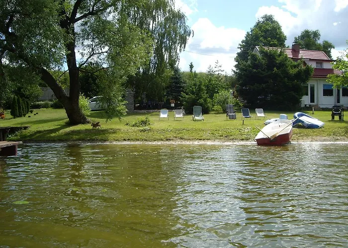 Dom Nad Jeziorem Rasząg