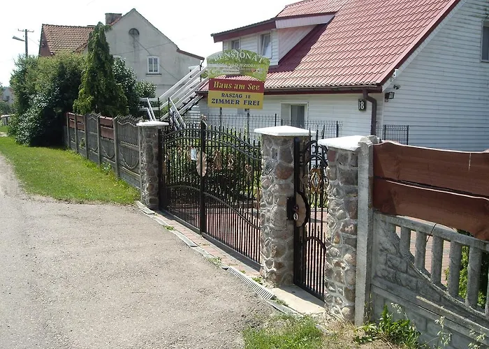 Dom Nad Jeziorem Rasząg